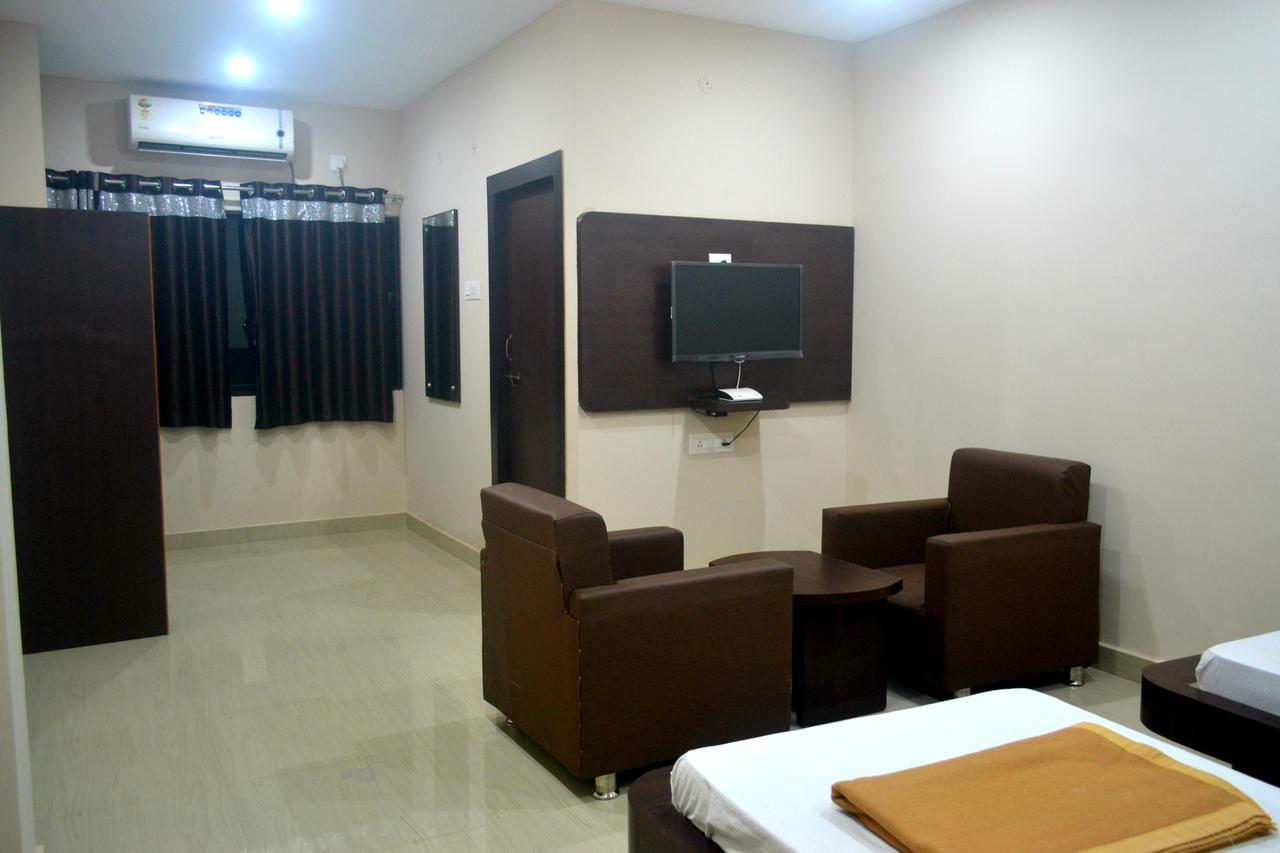Hotel Bhammars Balangir Cameră foto
